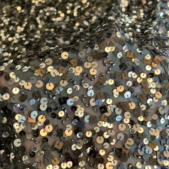 Adrianna Papell One
Shoulder Sequin Dress 100% Silk Silver Knee Length Sz 10 - Picture 14 of 15